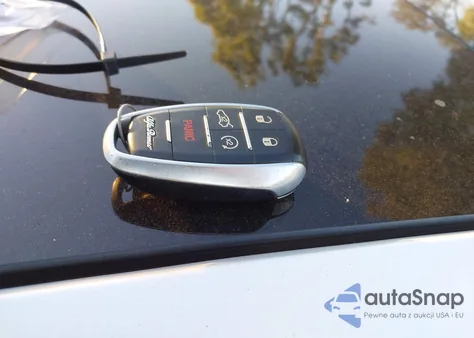 2017 Alfa Romeo Giulia Ti Rwd z USA, uszkodzony, nr VIN ZARFAECN7H7542345